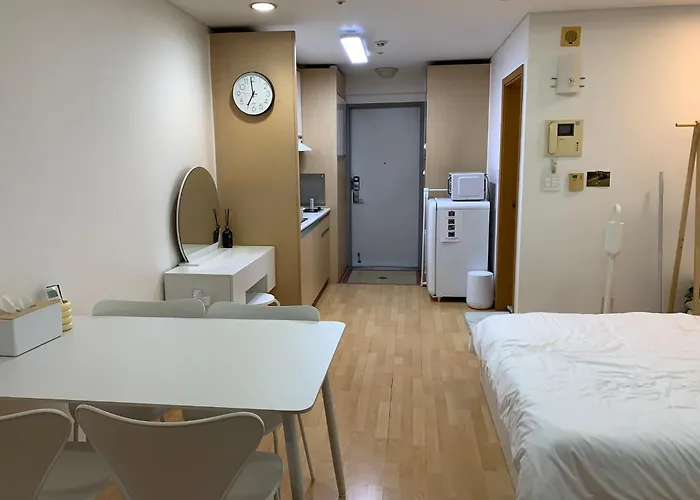Apartment Hongdae St Paradise Seoul