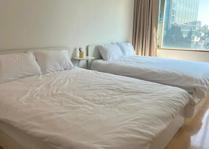 Hongdae St Paradise Apartment *